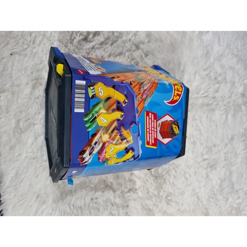 Hot Wheels Roll Out Raceway Track Set Storage Case With Car Stores 80 Cars New